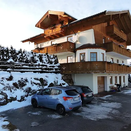 Haus Obermoser * Flachau